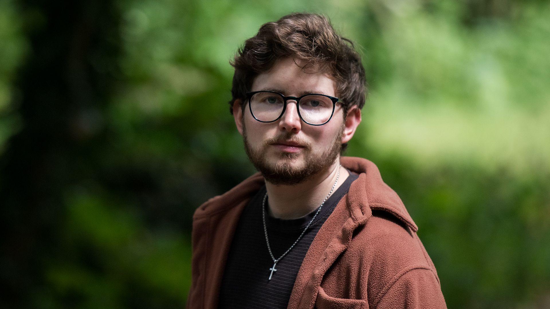 A preacher asked me out. When I turned her down, the stalking began