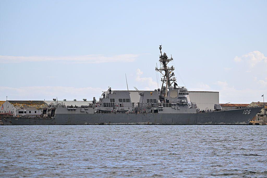 Buque militar estadounidense en Puerto Rico, fotografiado este 2 de diciembre. 