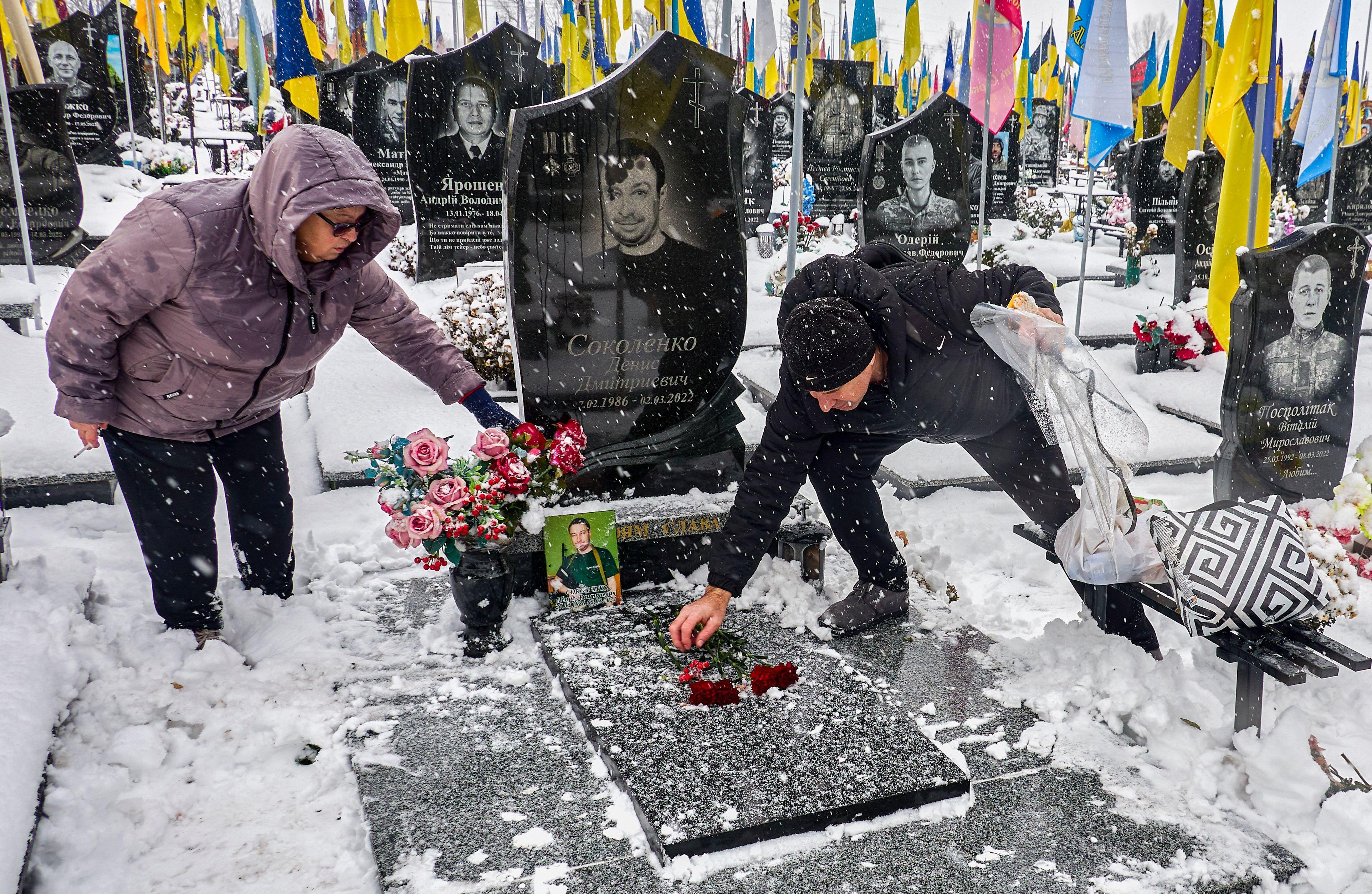 Trump and Zelensky appear more upbeat - but show little evidence that peace is near