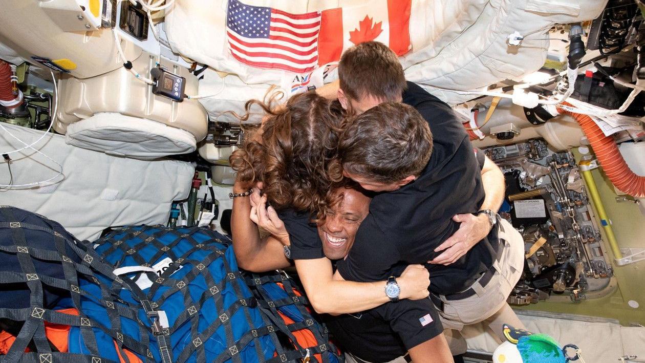 Posada misije Artemis Dva