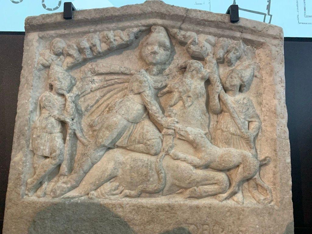 Reljef sa predstavom iz kulta boga Mitra, 3. vek, Smederevo