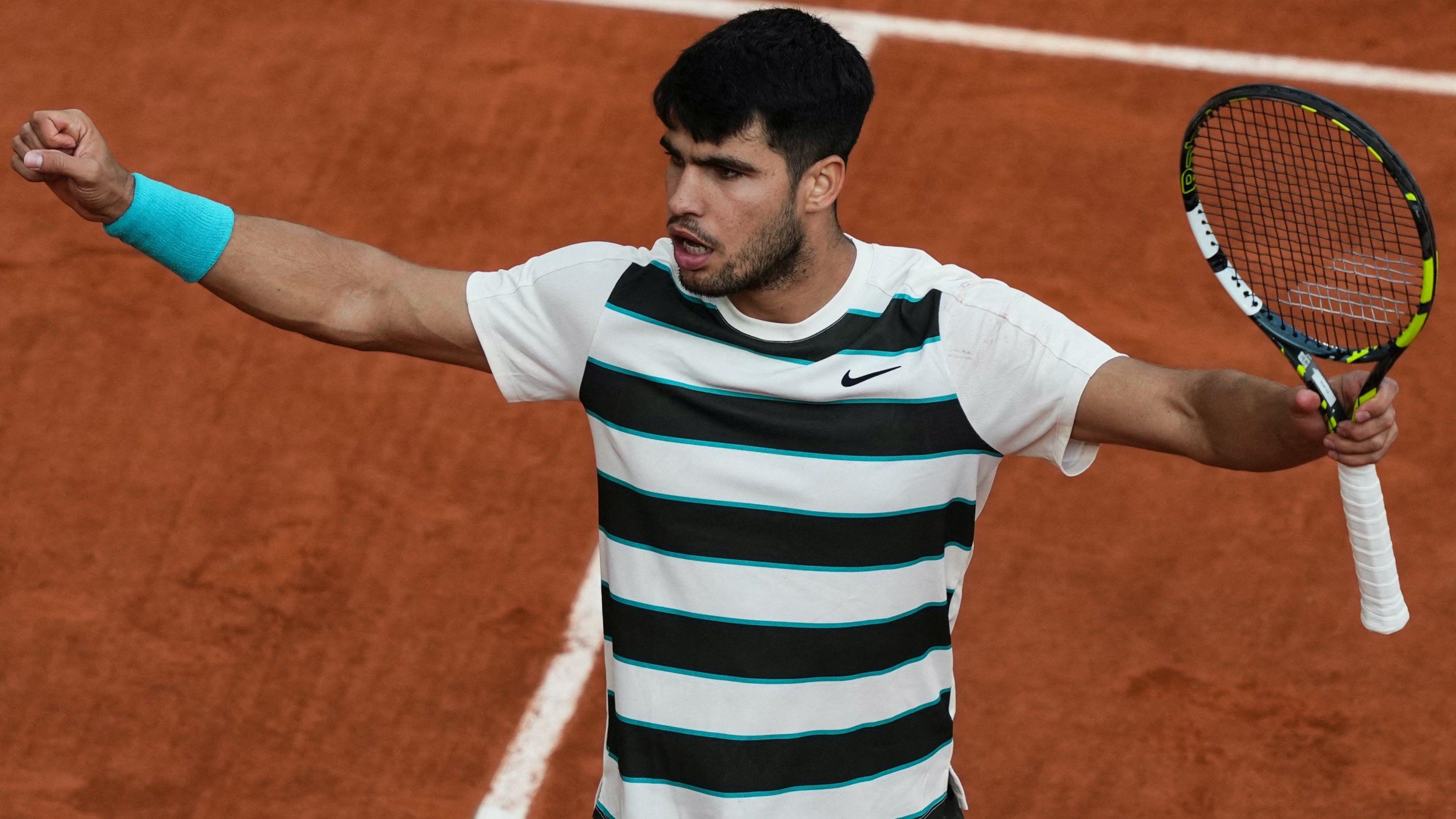 French Open final: Brilliant Alcaraz leads Sinner in fifth set of thriller