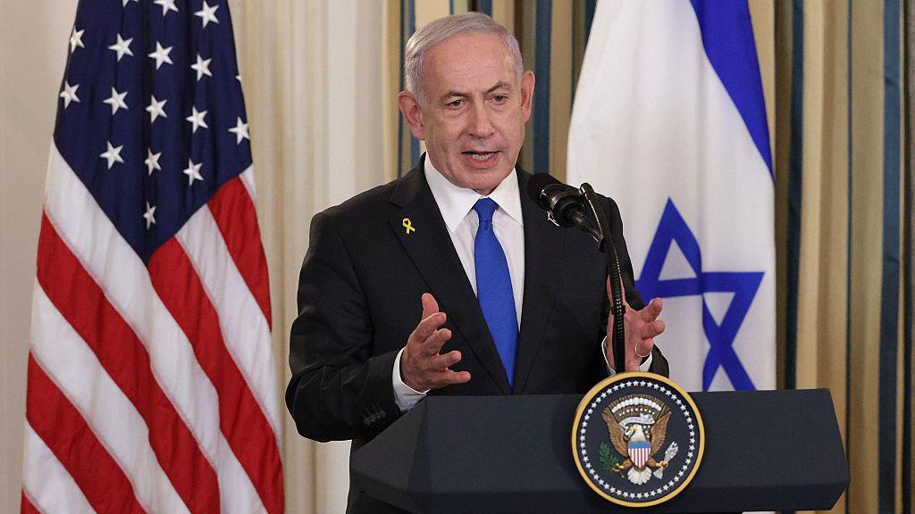 رئيس الوزراء الإسرائيلي بنيامين نتنياهو يلقي كلمة خلال مؤتمر صحفي مشترك مع الرئيس الأمريكي دونالد ترامب في البيت الأبيض، يوم 29 سبتمبر/أيلول 2025