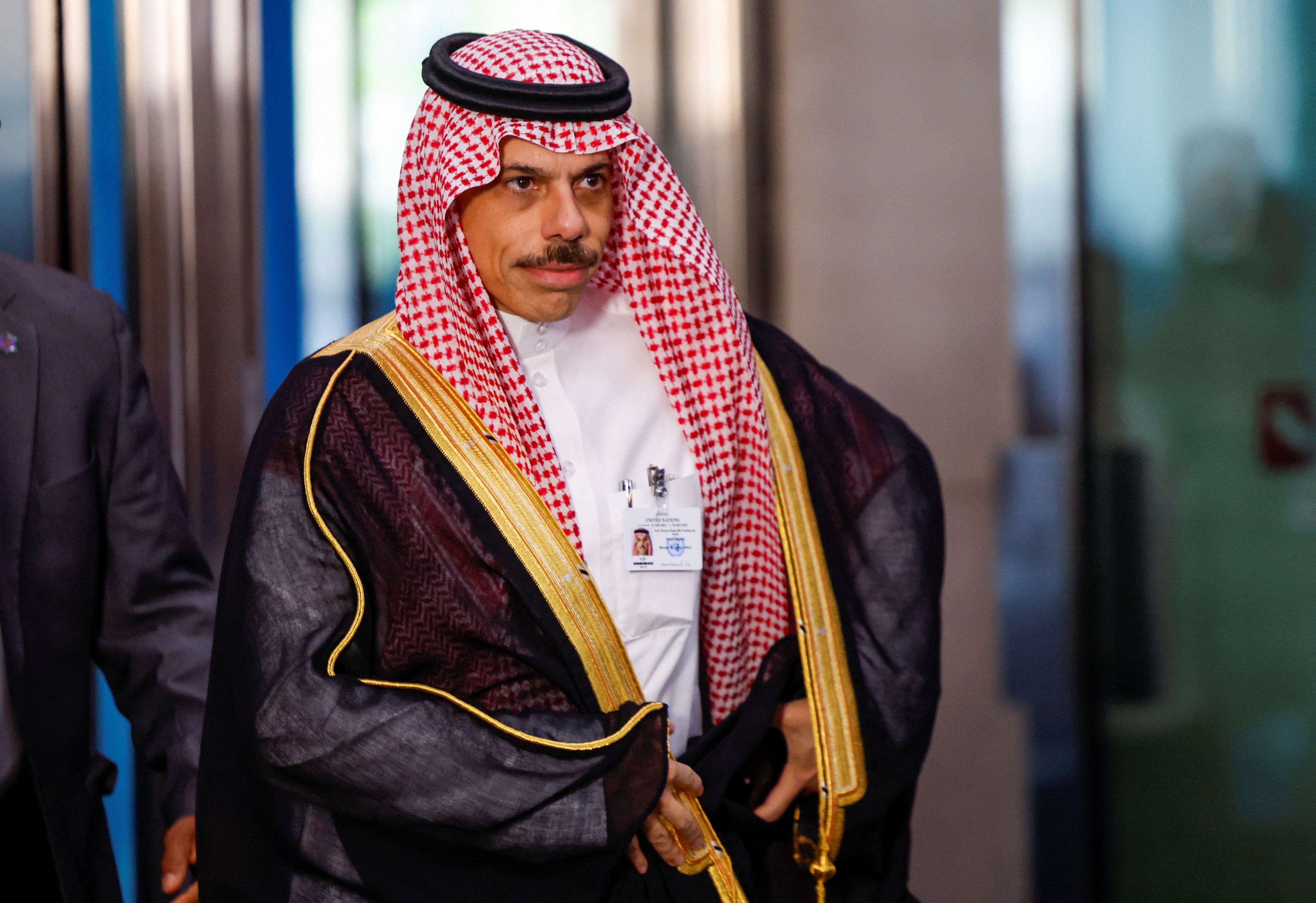 وزير الخارجية السعودي فيصل بن فرحان آل سعود يصل لحضور الدورة الثمانين للجمعية العامة للأمم المتحدة، في مدينة نيويورك، نيويورك، الولايات المتحدة، 23 سبتمبر 2025. رويترز/كايلي كوبر