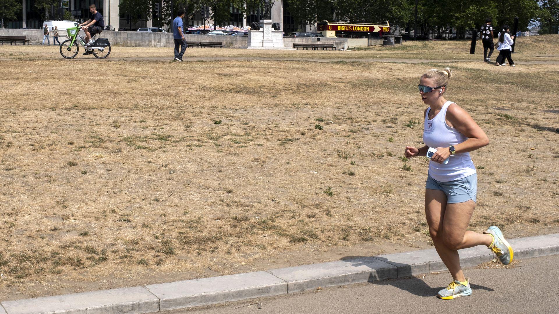 Parts of the UK move closer to drought