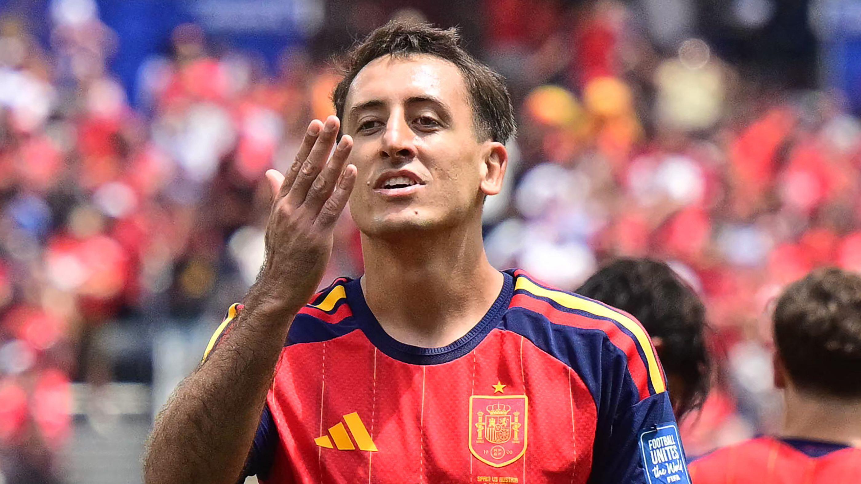 Watch as dominant Spain cruise past Austria to reach World Cup last 16