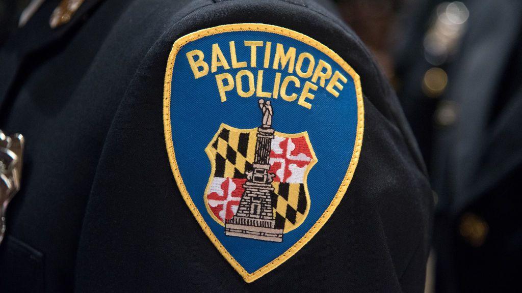 Un emblema de la policía de Baltimore