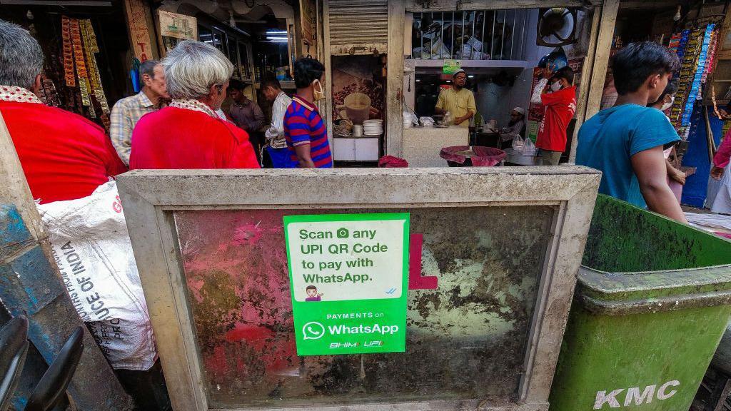 Sinal para pagamento com WhatsApp Pay e UPI na Índia