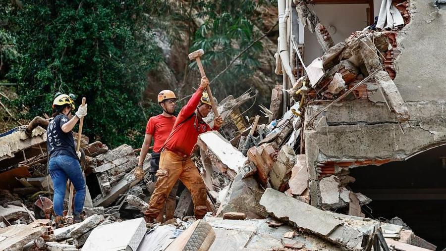 Brazil floods: I saw people trapped in their homes crying for help 