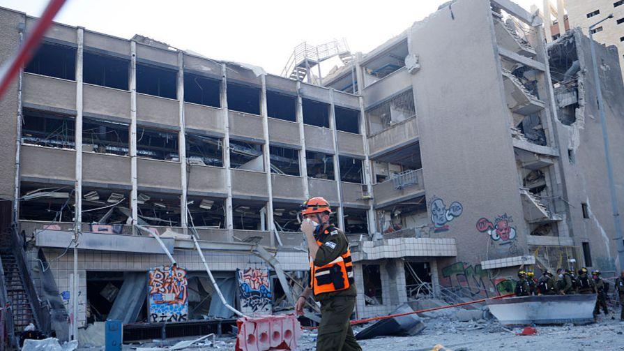 UK to withdraw embassy staff from Tehran as Iran launches new strikes on Israel