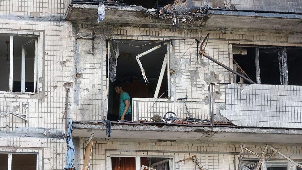 Thirteen killed in wave of Russian attacks across Ukraine