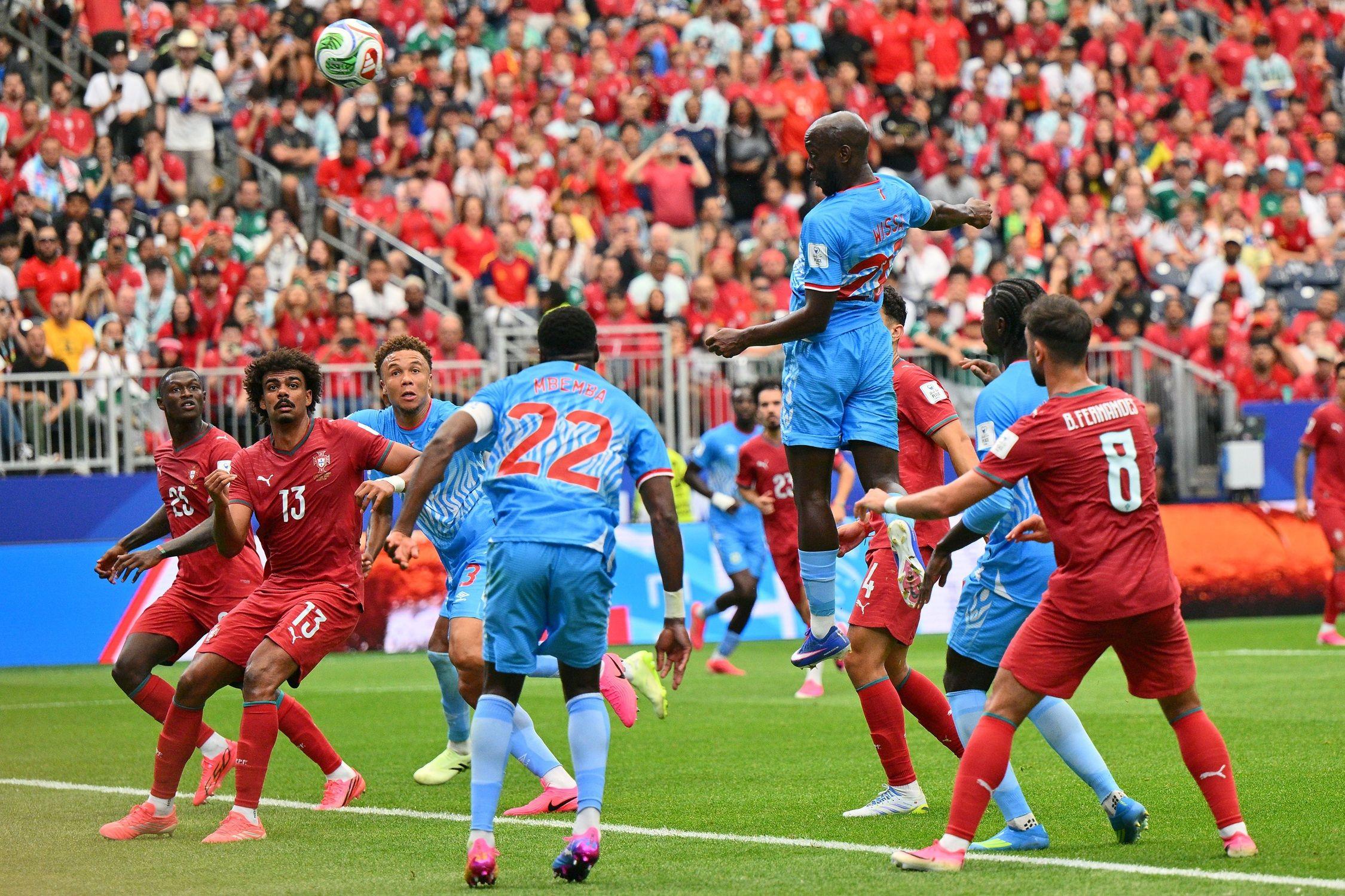 كأس العالم: الكونغو تحرز هدف التعادل أمام البرتغال في نهاية الشوط الأول 1-1