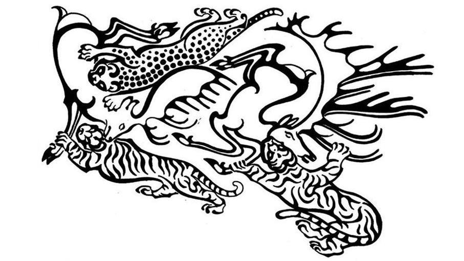 Dibujo lineal en negro de los tatuajes del antebrazo derecho de la mujer. Muestra tres leopardos rodeando a un ciervo con cuernos y lo que parecen alas.