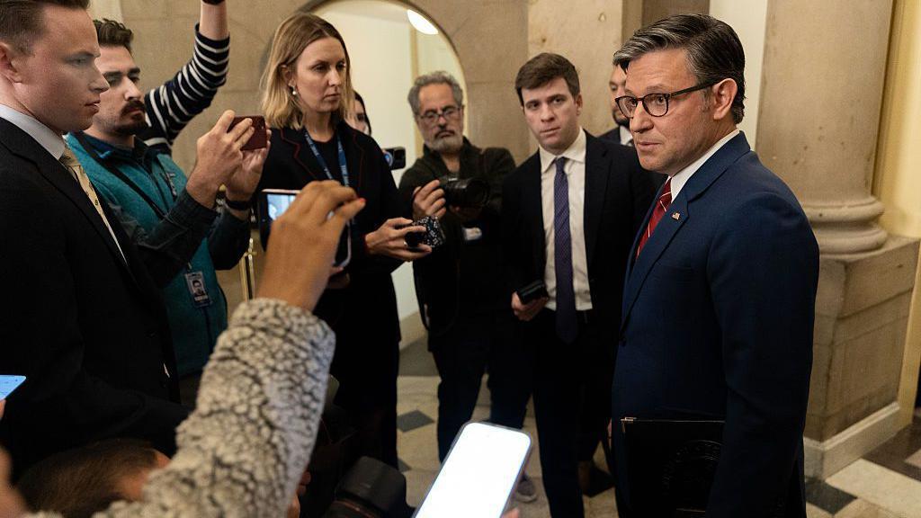 US House votes to end longest government shutdown in history