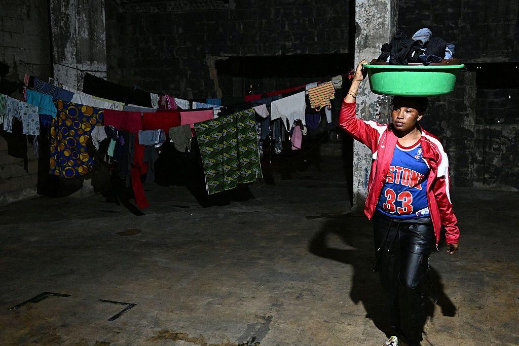 "لا أملك ثمن تذكرة السفر": الحرب تدفع العمالة المهاجرة في لبنان إلى المجهول