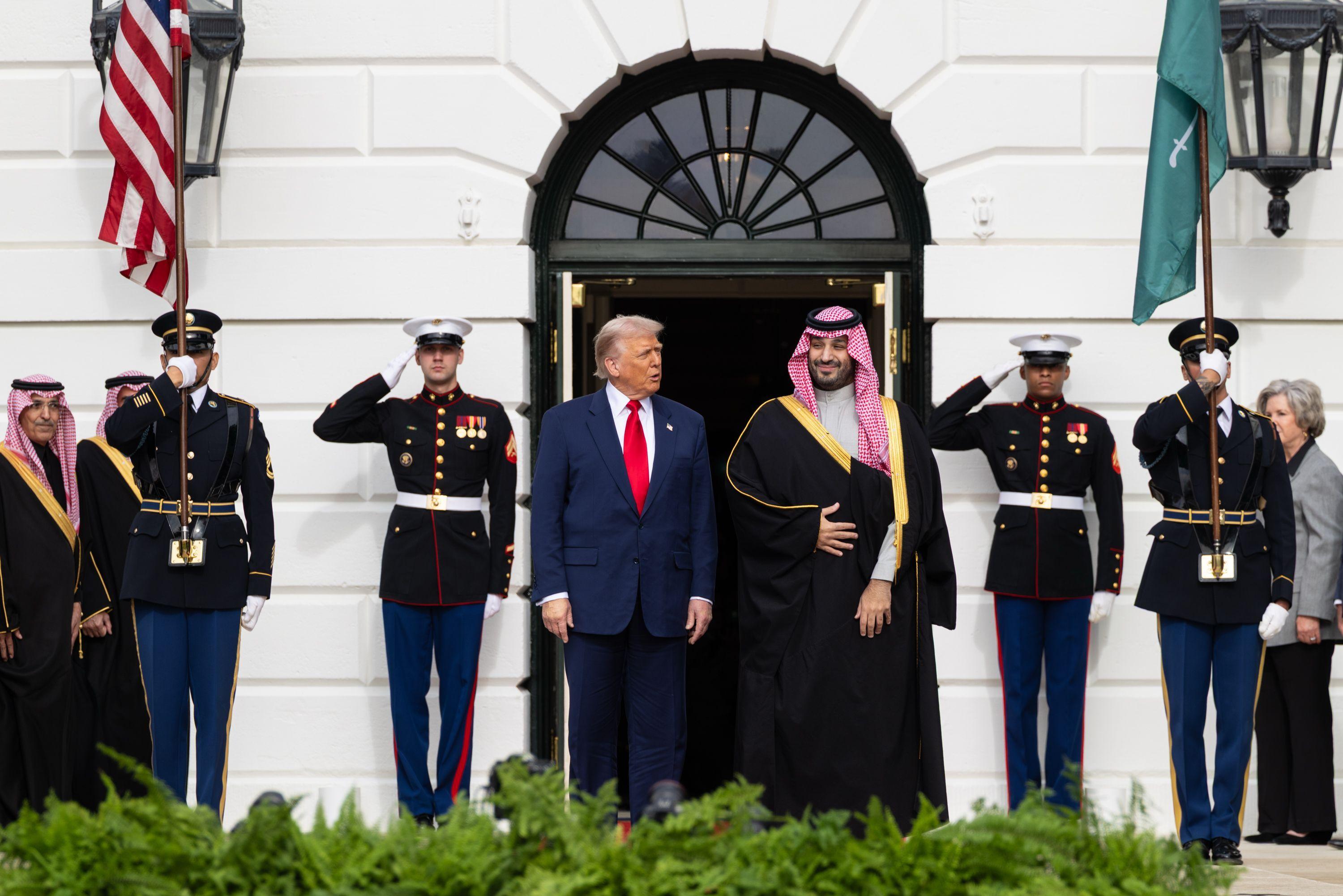 Saudi, USA