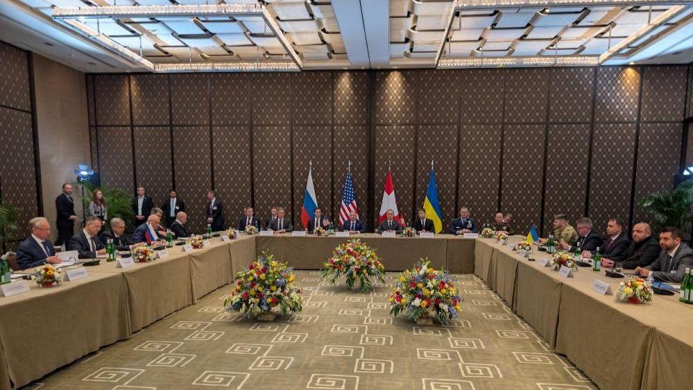 'Difficult' Russia-Ukraine peace talks end without breakthrough