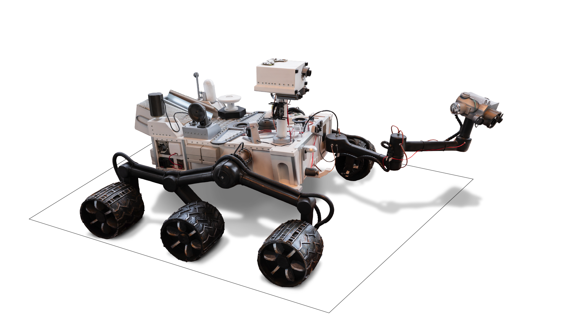 Silueta NASA-inog rovera Kjuriositi na beloj pozadini