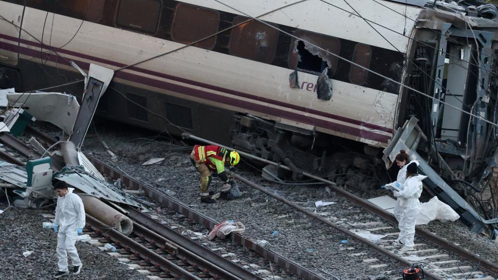 Spain to hold three days of mourning for victims of high-speed train crash