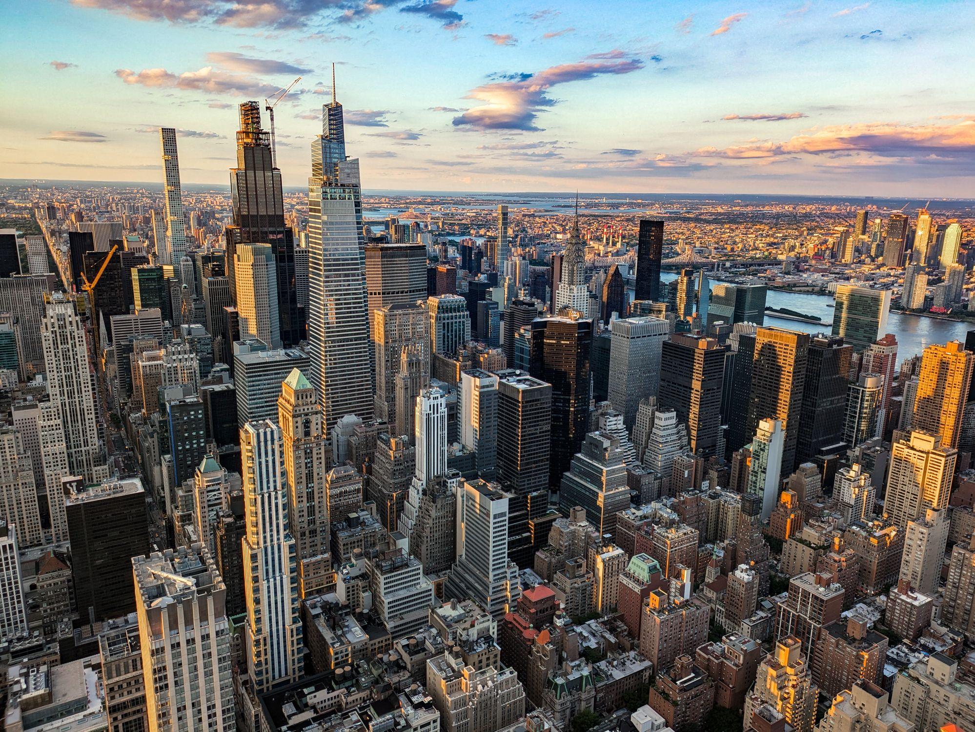 هل يواجه ترامب مصير رؤساء أمريكيين أسقطتهم أسعار الوقود؟ تحليل في الإيكونومست 