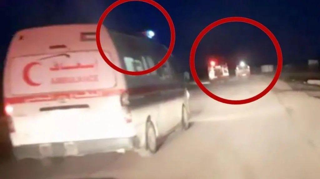 Potongan gambar dari video yang menurut Bulan Sabit Merah Palestina ditemukan di telepon genggam seorang paramedis yang terbunuh.
