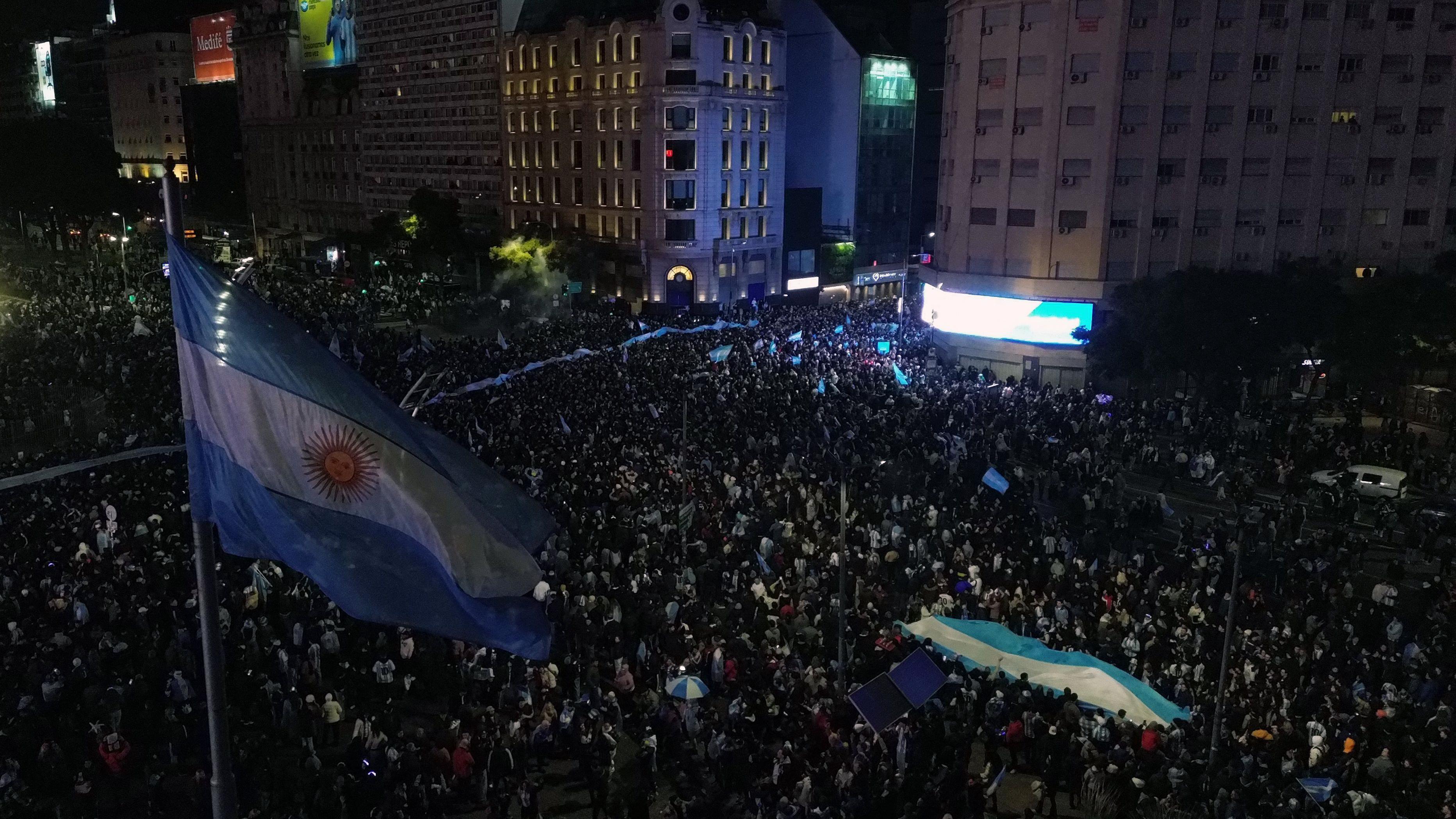 تجمع المشجعين في بوينس آيرس - بوينس آيرس، الأرجنتين - 12 يوليو/تموز 2026