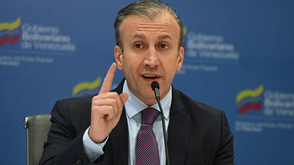 صورة طارق العيسمي