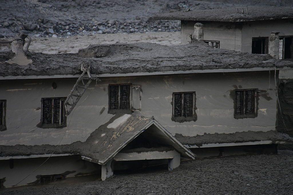 Una casa cubierta por barro en Nuwakot