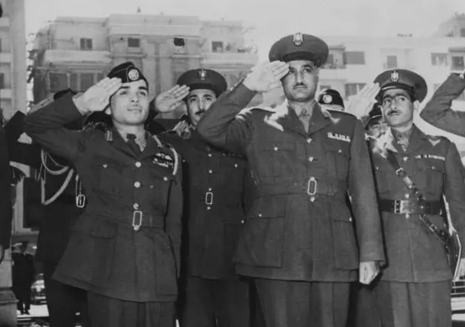 مصری رہنما جمال عبدالناصر اور اردن کے شاہ حسین 