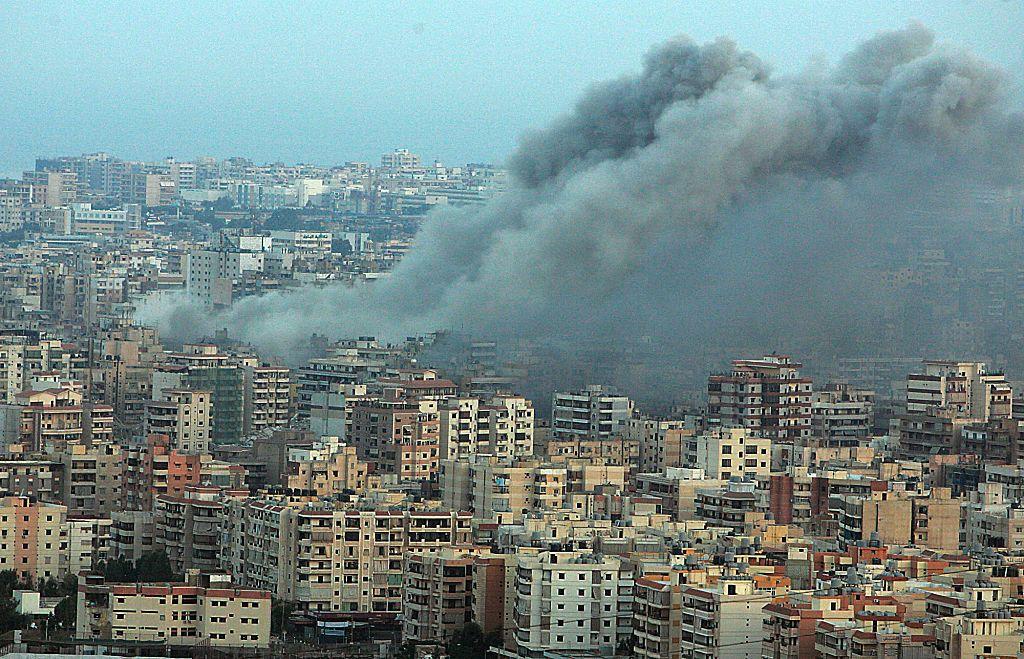 قصف إسرائيلي على الضاحية الجنوبية لبيروت خلال حرب 2006