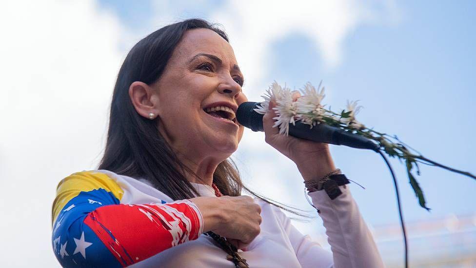 María Corina Machado en una manifestación en Caracas en 2025