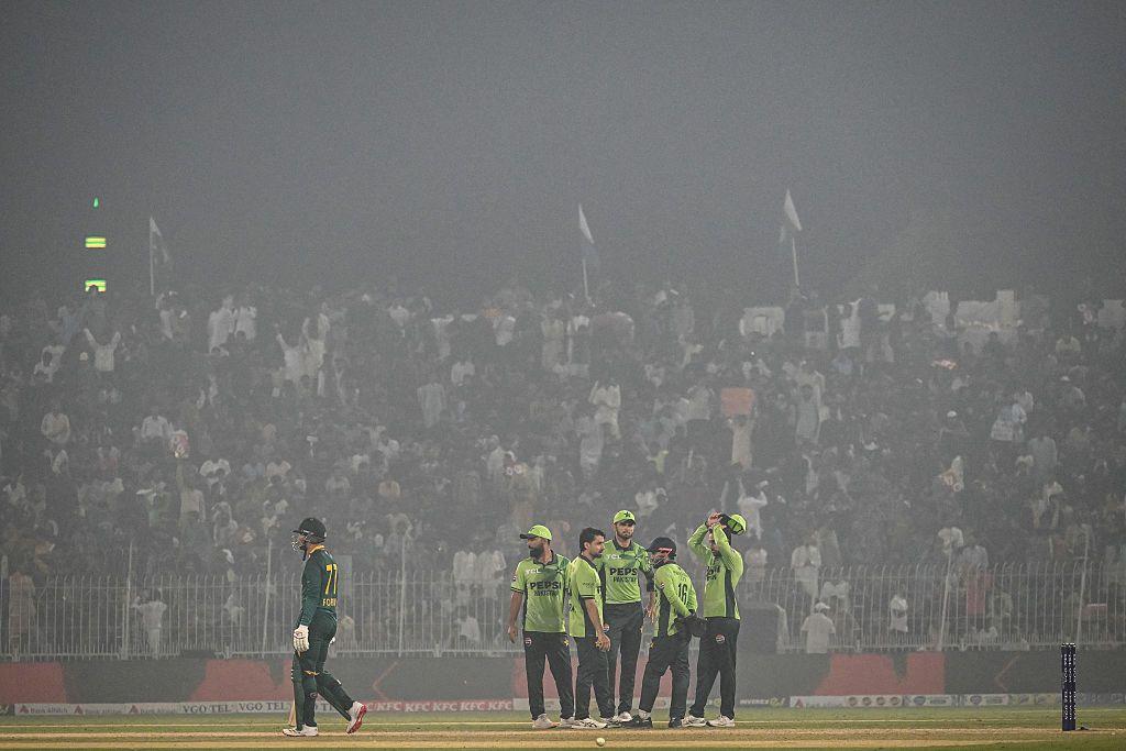 پاکستان، جنوبی افریقہ