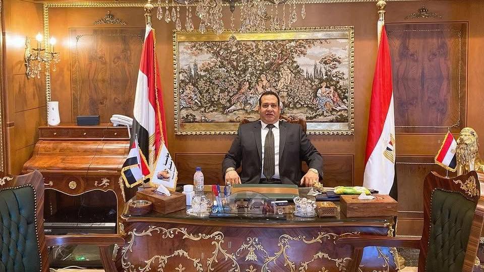 اعتقال رجل الأعمال صبري نخنوخ يثير جدلاً في مصر