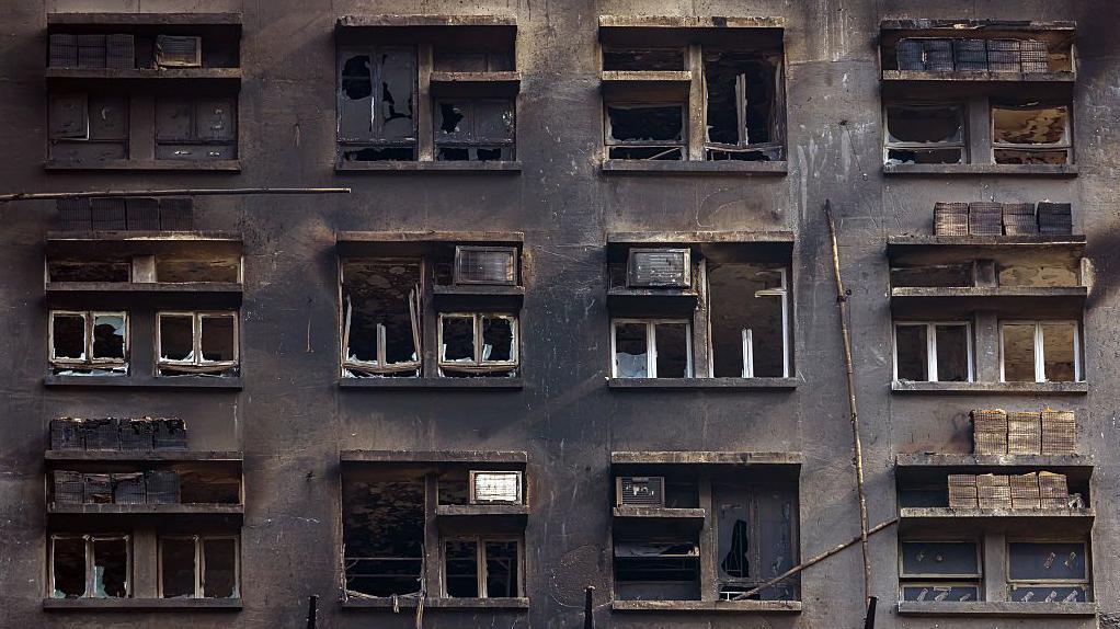 2025年12月6日星期六，香港大埔區宏福苑住宅發生火災。