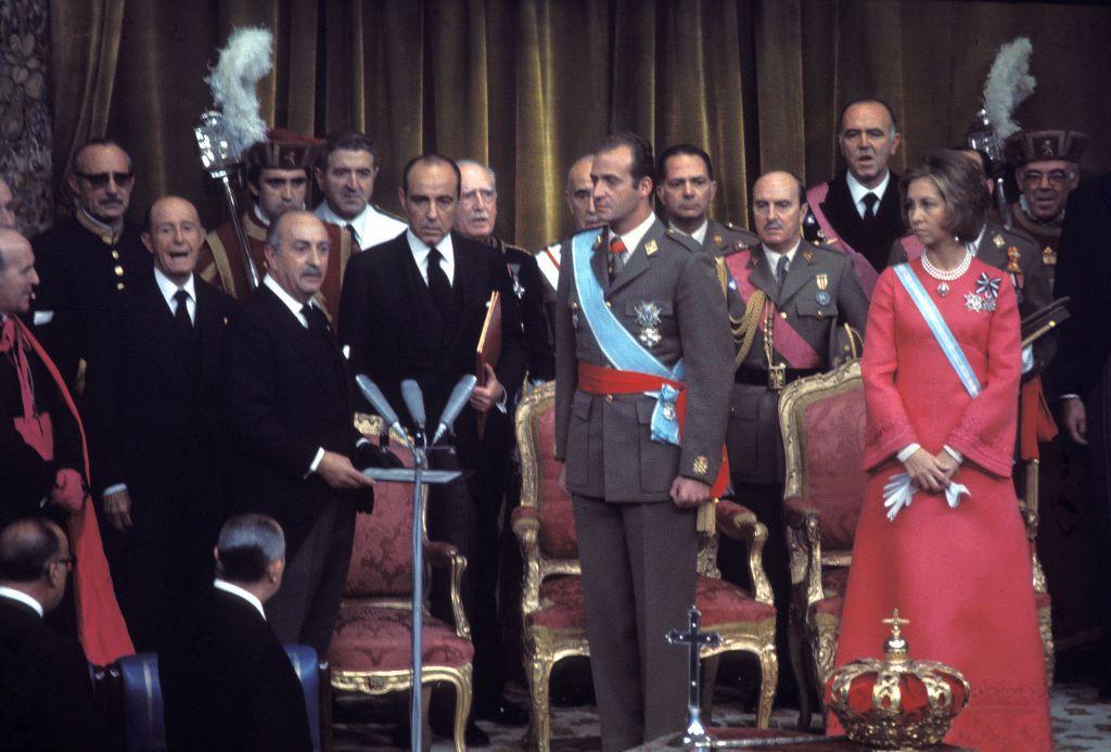 Momento de la proclamación de Juan Carlos I como rey de España el 22 de noviembre de 1975, en Madrid.