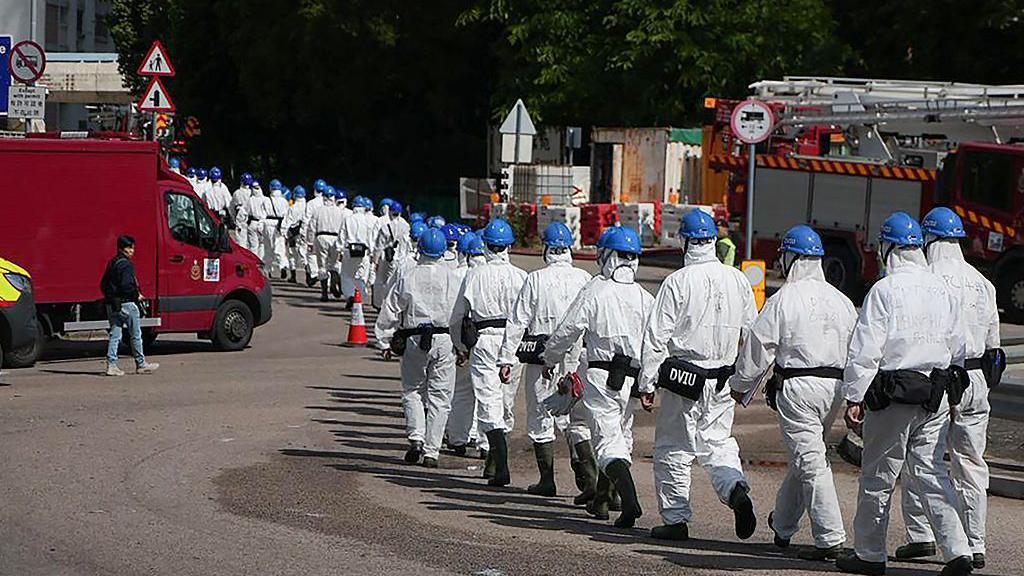 警方派出600名災難遇害者辨認組成員，協助辨別遺體身份。