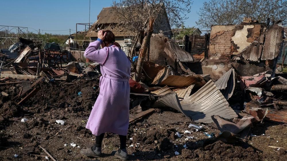 Russian strikes kill 10 as Zelensky says Ukraine hits oil tankers and terminal