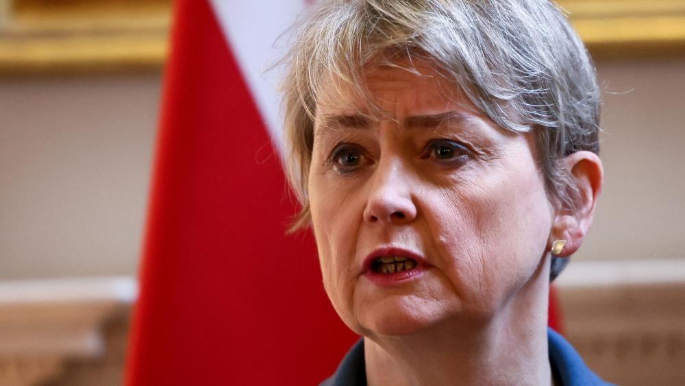 Foreign secretary to be quizzed by Laura Kuenssberg after UK says Russia killed Alexei Navalny