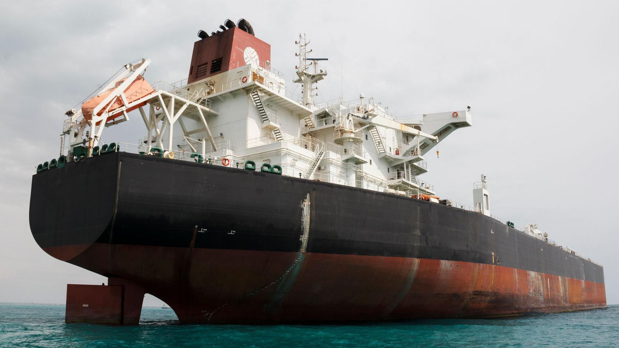 UK stock market calms but oil prices rise over fears Iran war may drag on