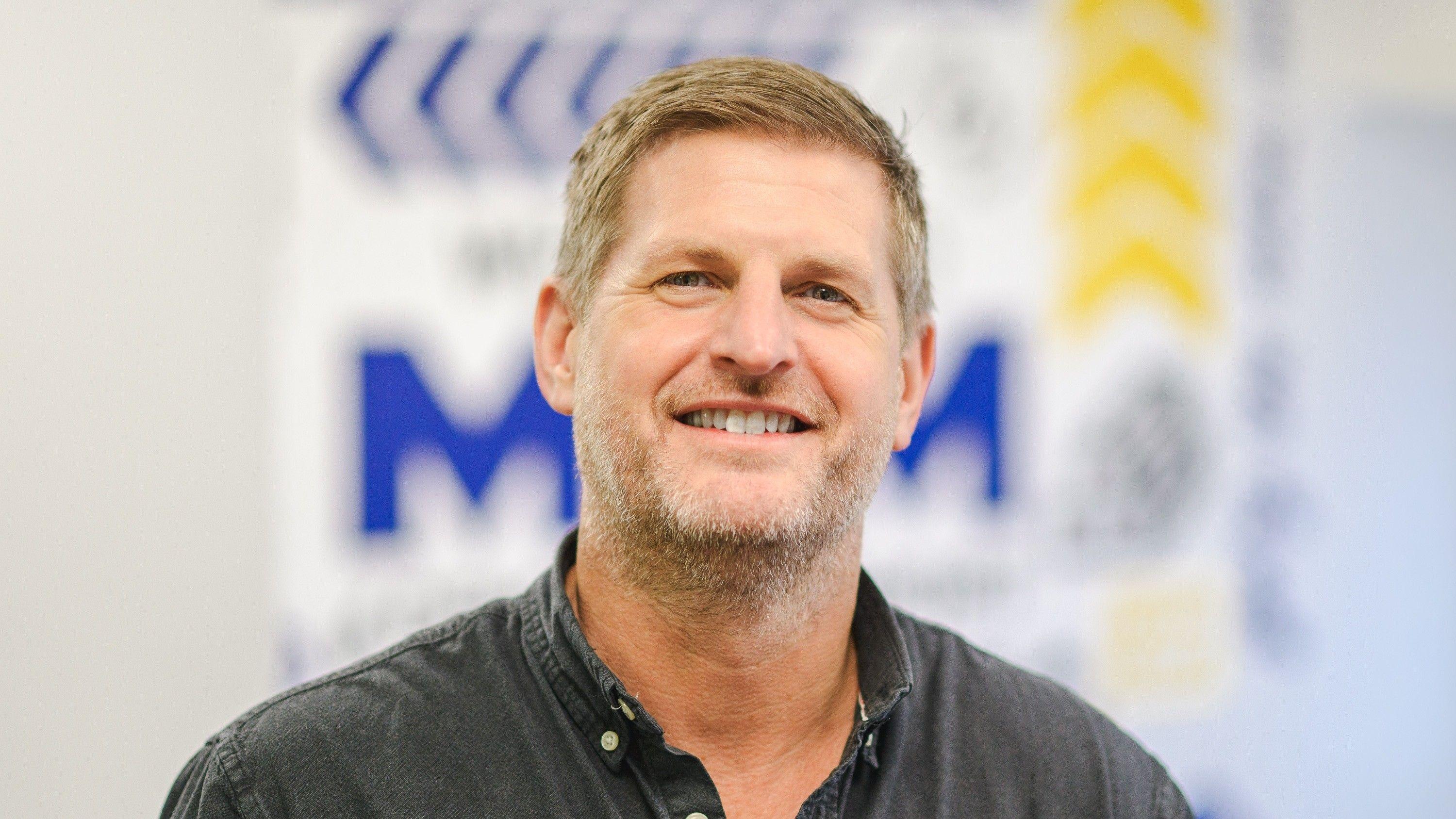 安迪·皮克（Andy Pickup）