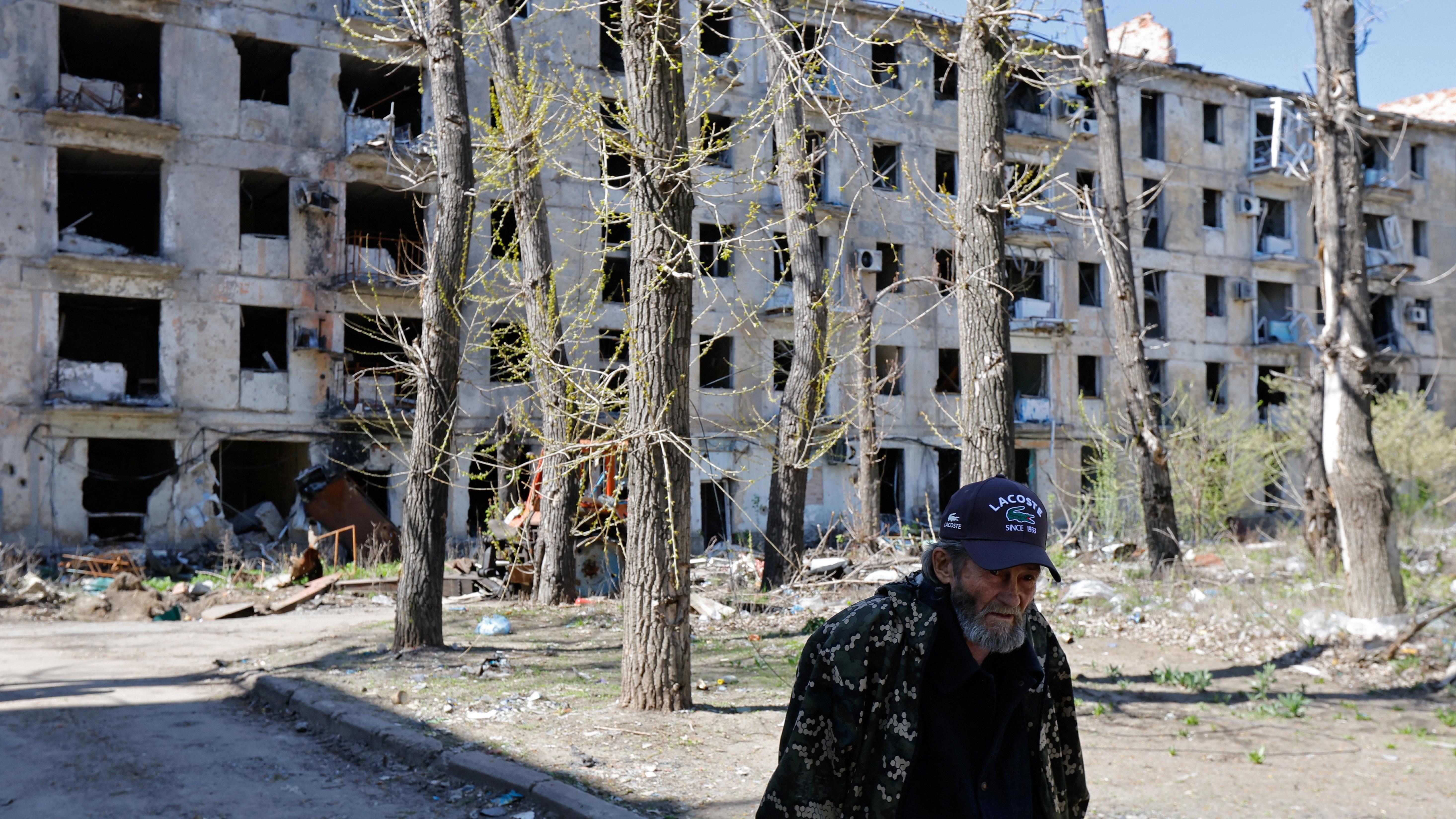 Ukraine and Russia accuse each other of breaking ‘Easter truce’