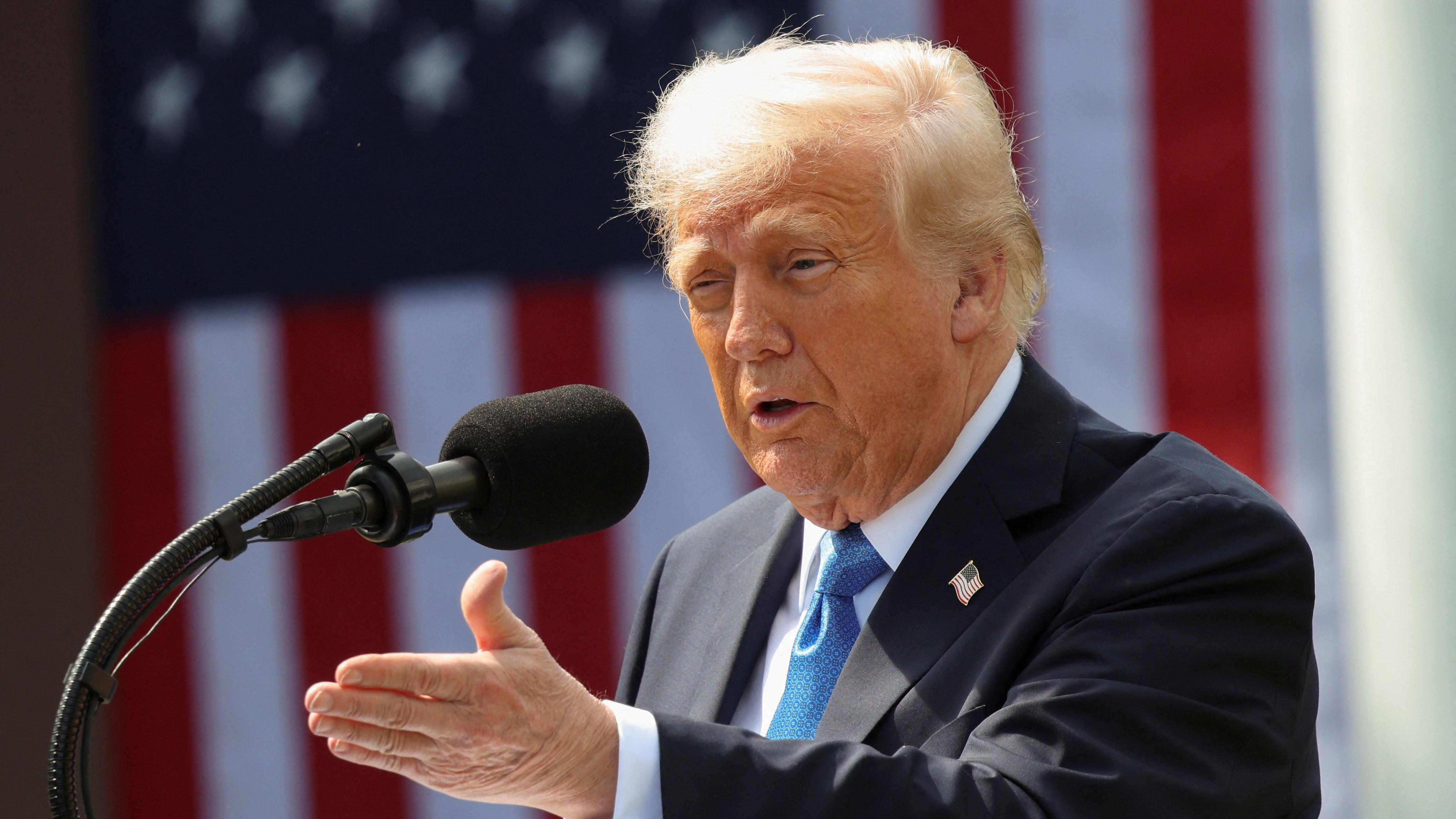 Russia and Ukraine to 'immediately' start ceasefire talks, says Trump