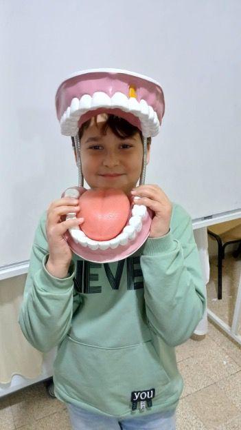 قاسم في مدرسته