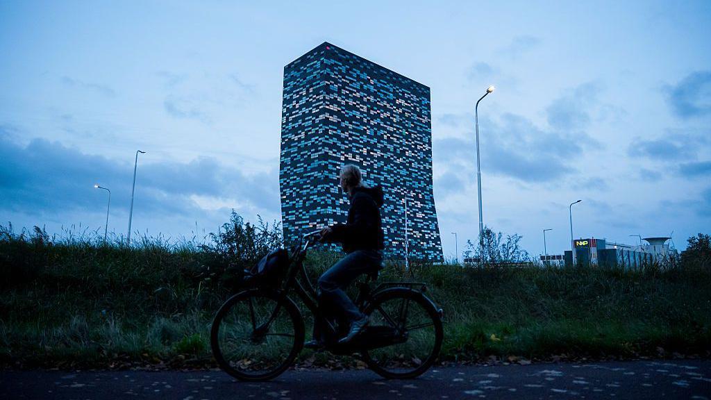 安世半導體總部所在——荷蘭奈梅亨（Nijmegen）Noviotech園區「52奈梅亨」大樓（24/10/2025）