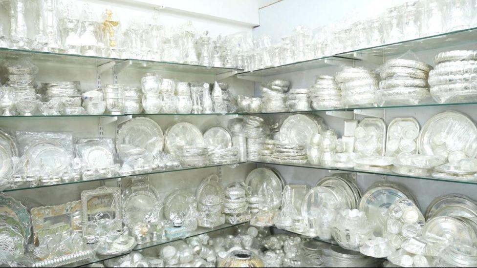 تانبے، نکل اور زنک سے بنی دھات