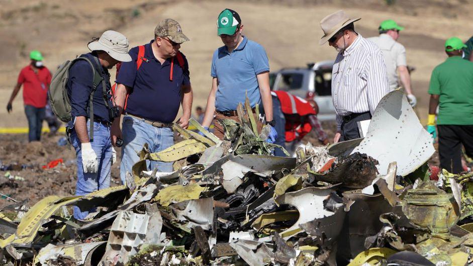 Boeing agrees billion dollar deal over 737 Max crashes