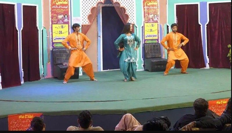 Stage Dancers