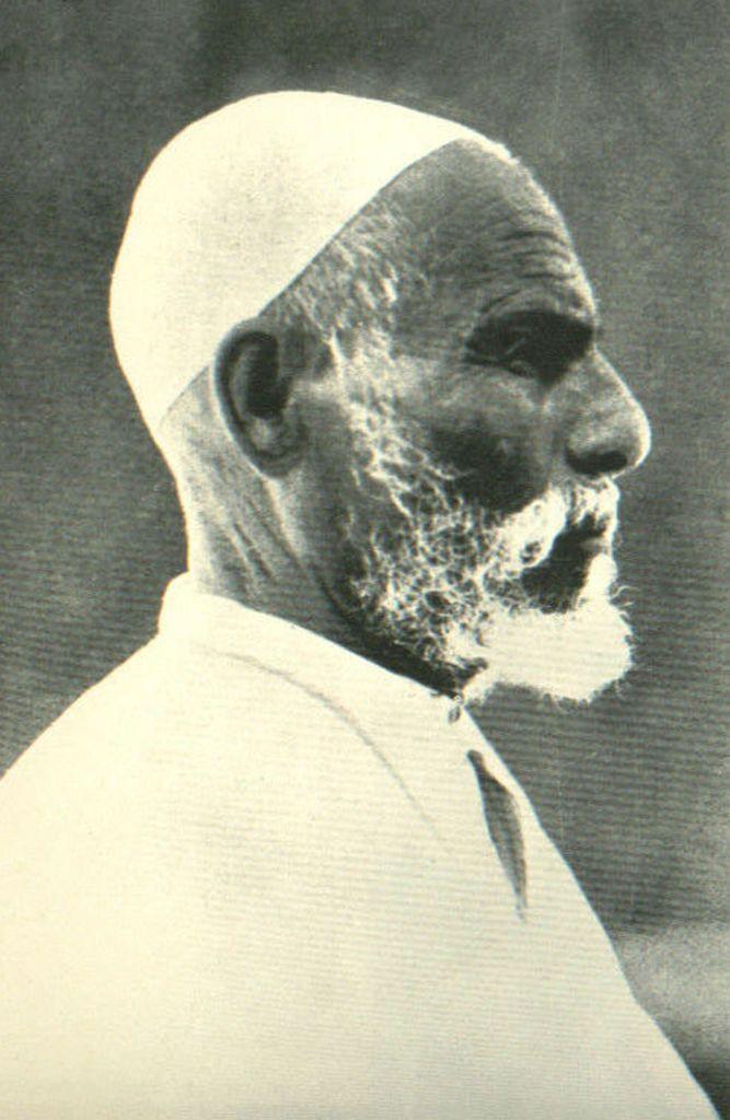 تولى عمر المختار قيادة المقاومة المسلحة ضد الإيطاليين