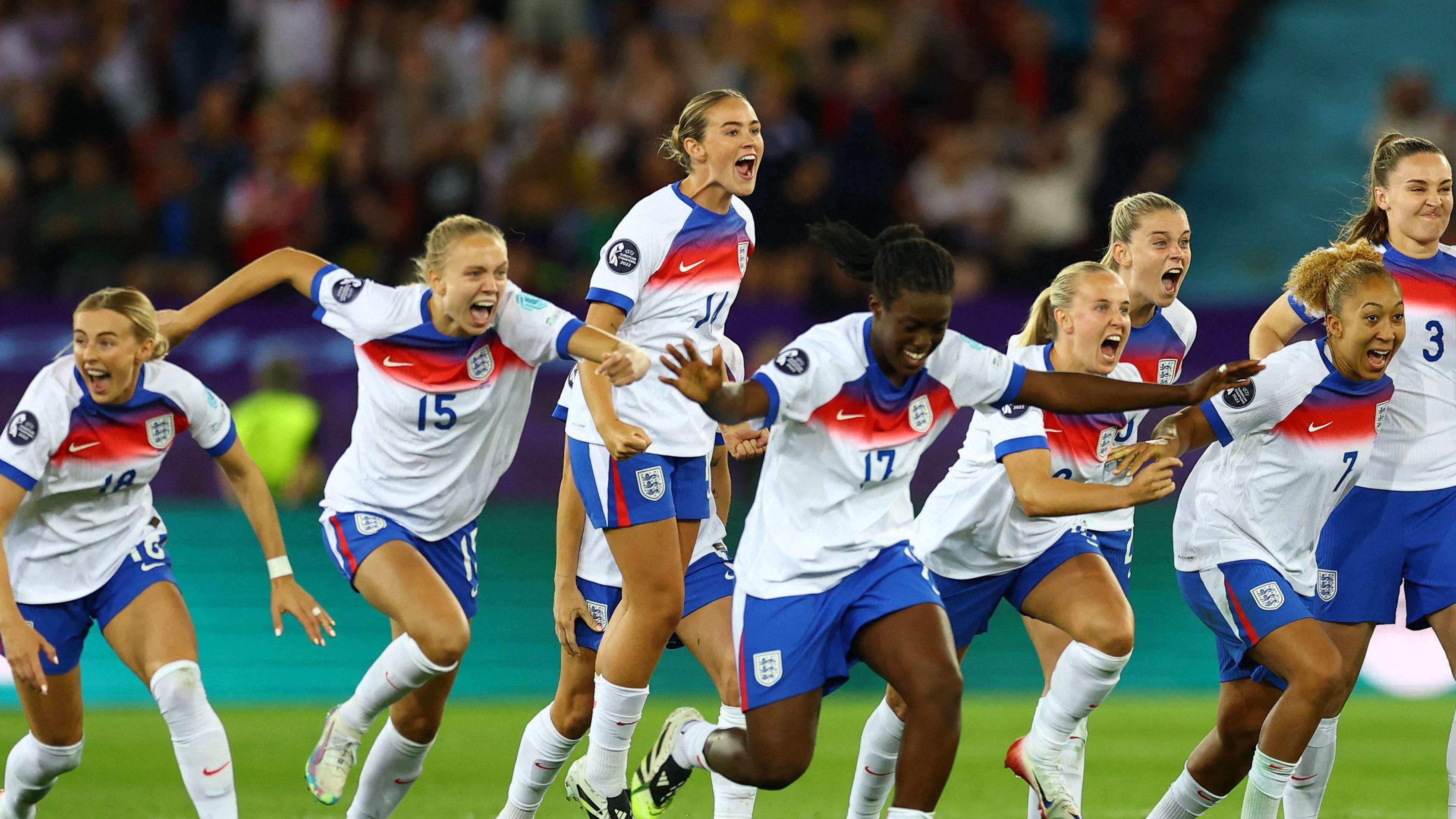 Euro 2025: England through to semis with dramatic shootout win - reaction & report