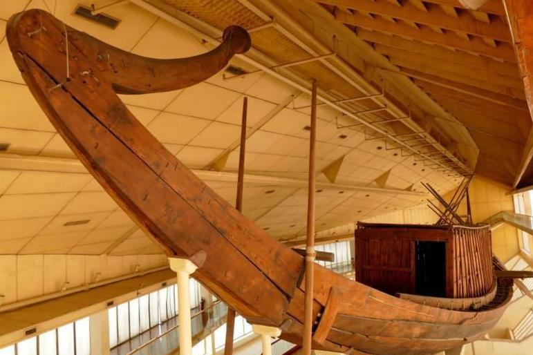 مركب الملك خوفو